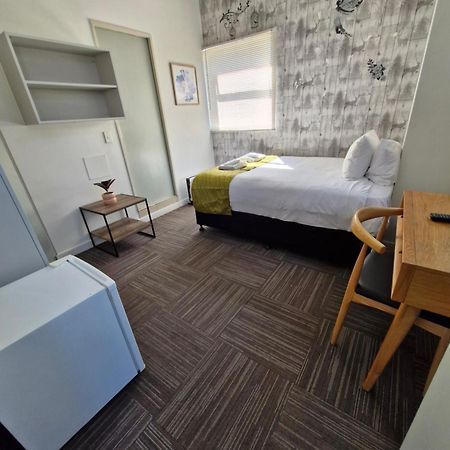 140 Ghuznee Hostel Веллингтон Экстерьер фото