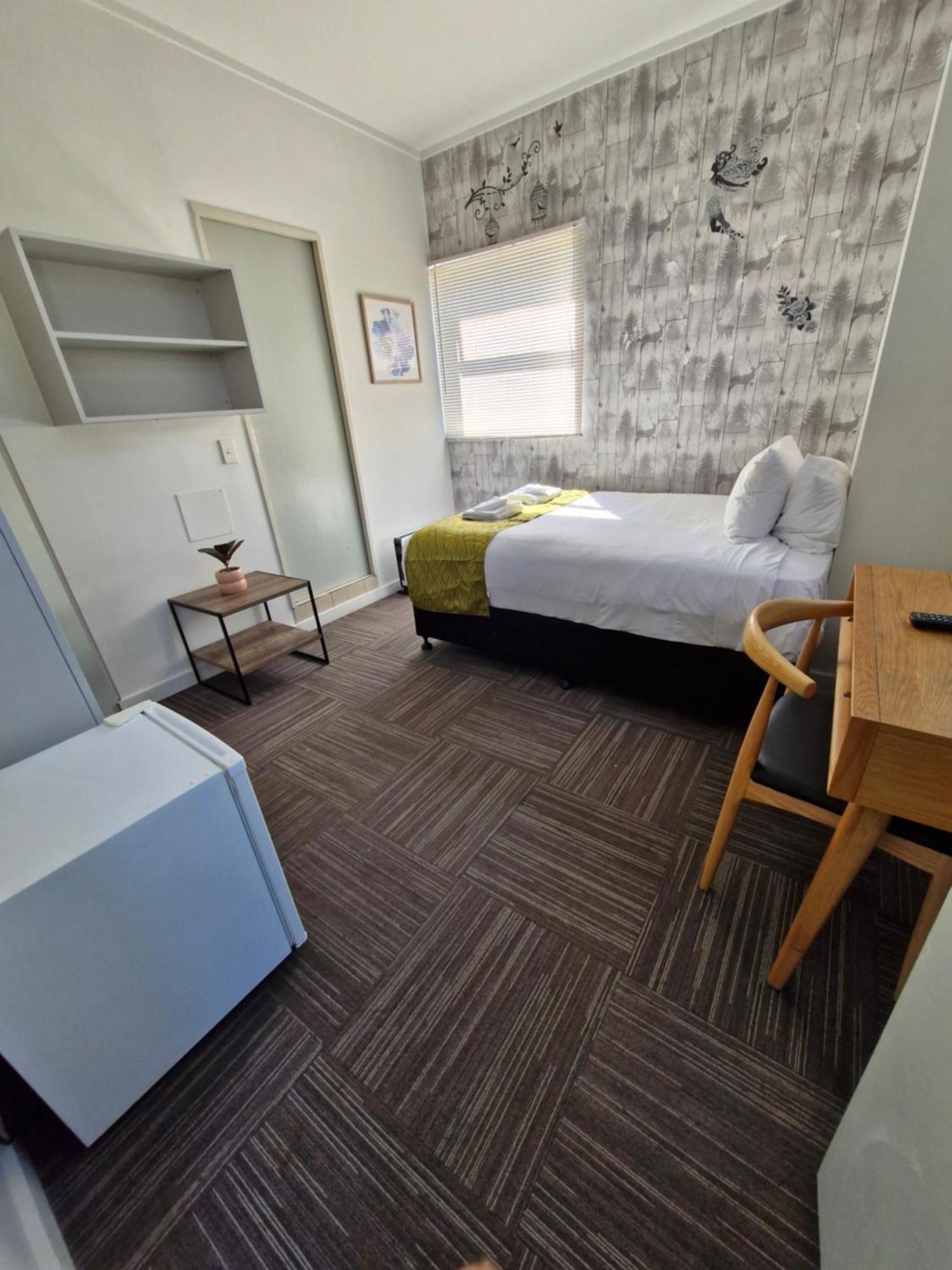 140 Ghuznee Hostel Веллингтон Экстерьер фото